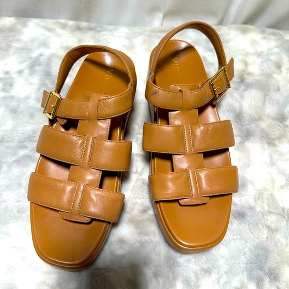 Vionic Leather Fisherman Wedges Delano Camel Size 9 - Picture 1 of 8